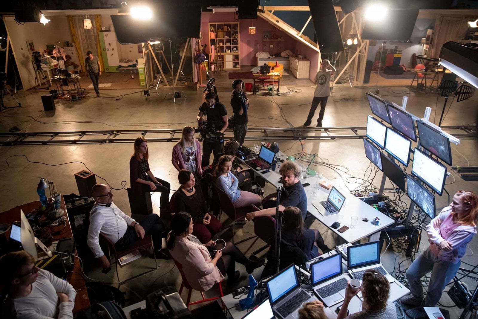 Snímky z natáčení filmového dokumentu v Síti (foto: Aerofilms)