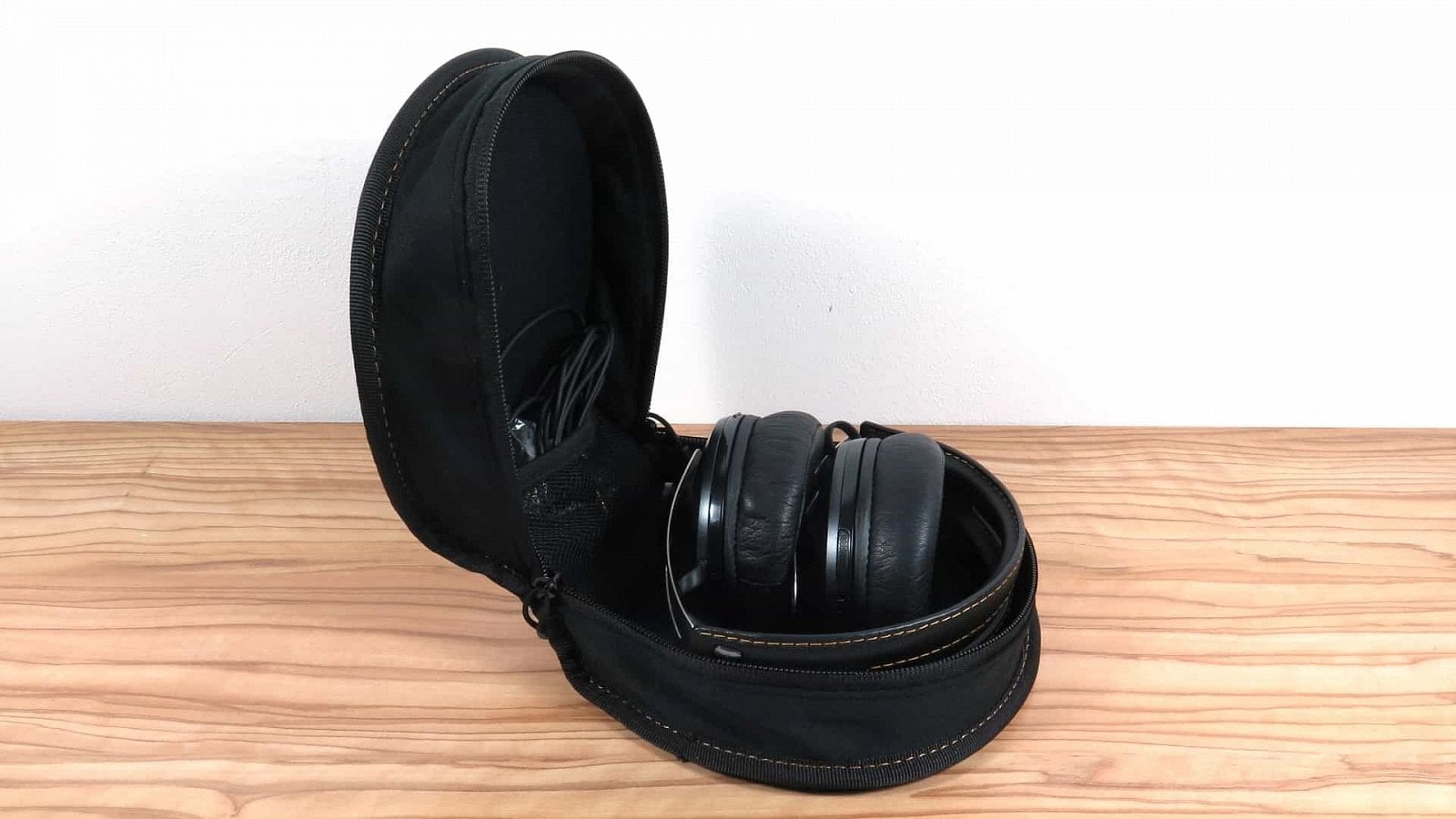 Sennheiser Momentum M2 2