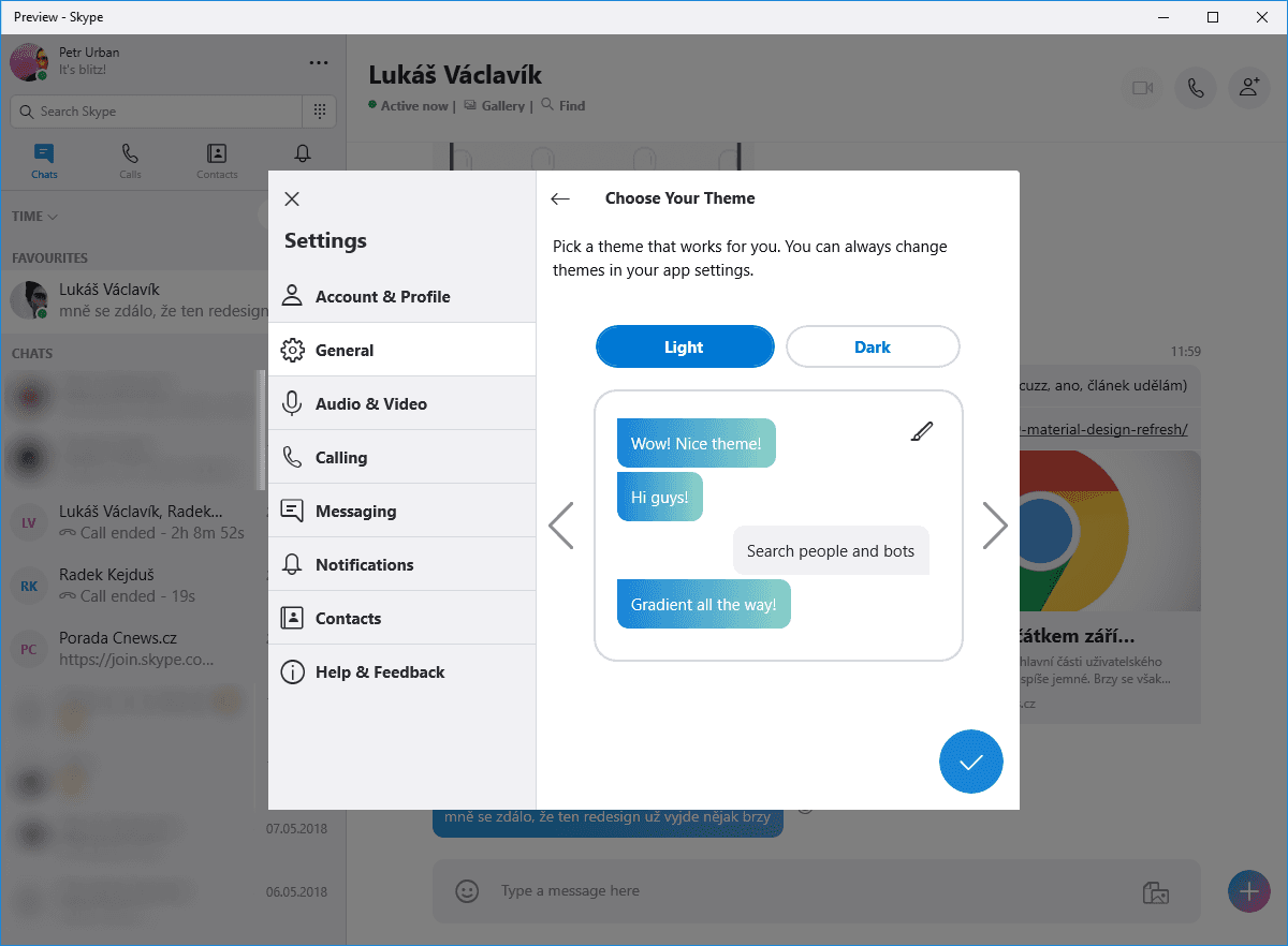 Kdo chce, může si ve Skypu 8 tradičně barevné schéma pro konverzace