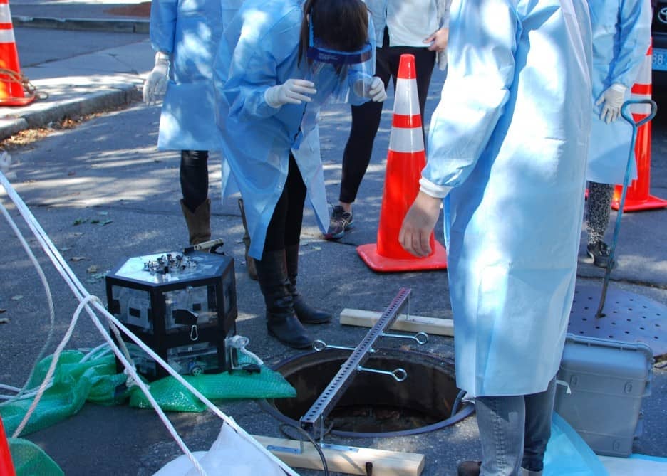 Biobot sewage sampling robots