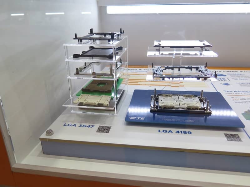 Socket LGA 4189 pro procesory Intel Xeon Ice Lake a Cooper Lake (Zdroj: PC Watch)