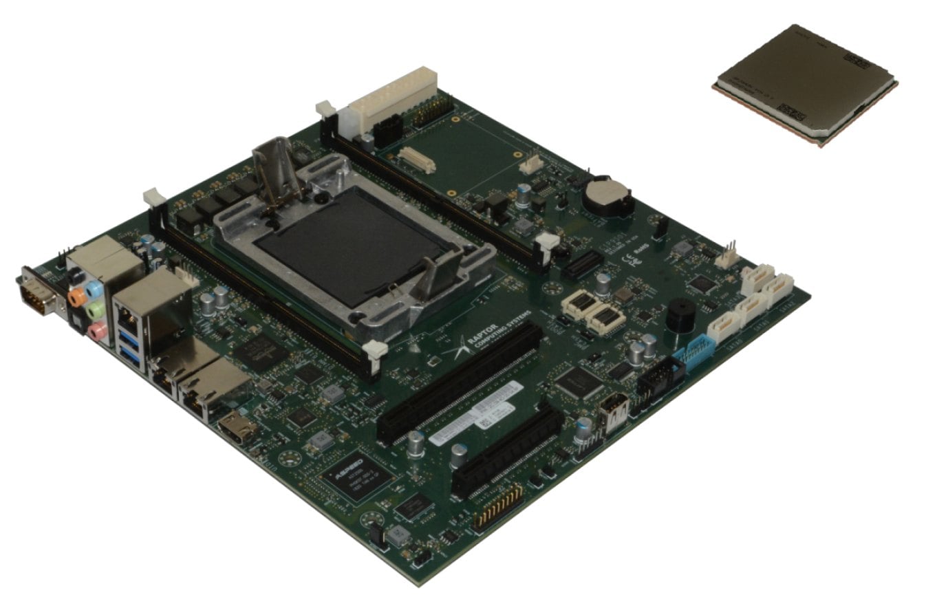 Raptor nabízí také levnější otevřenou Micro-ATX desku Blackbird pro čtyřjádrové a somijádrové procesory IBM Power9