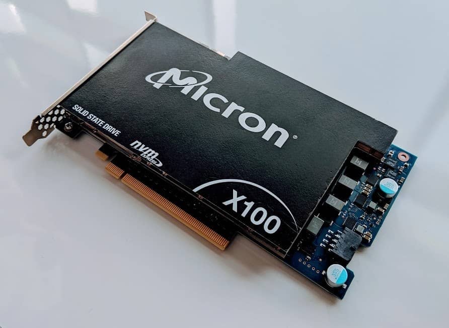 Micron X100 (Zdroj: ServeTheHome)