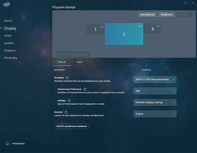 Screenshoty Intel Graphics Command Center (česká verze)