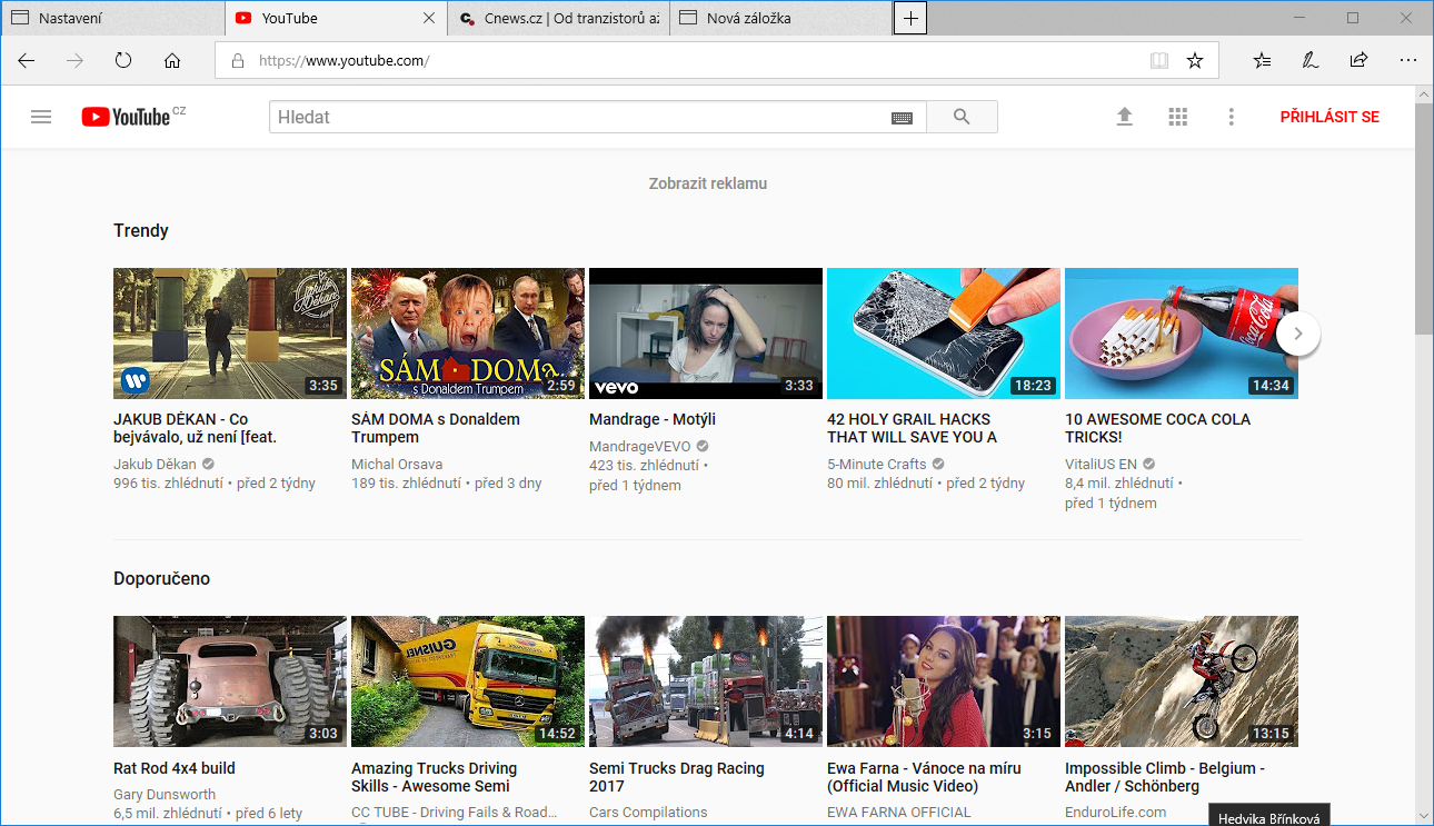 Panelové prostředí umožňovalo plynule přecházet mezi tradičními programy a weby