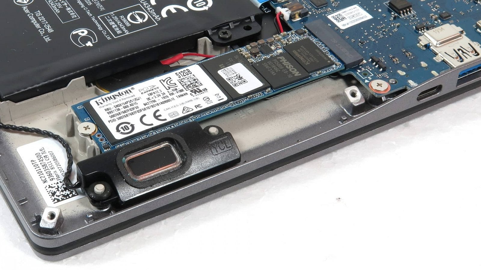 Acer Swift 3 SF314 57 59PT recenze15