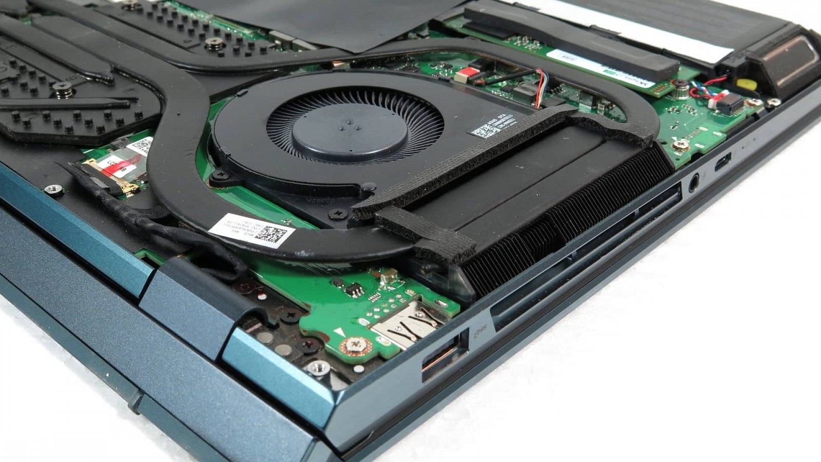 Asus ZenBook Pro Duo recenze20