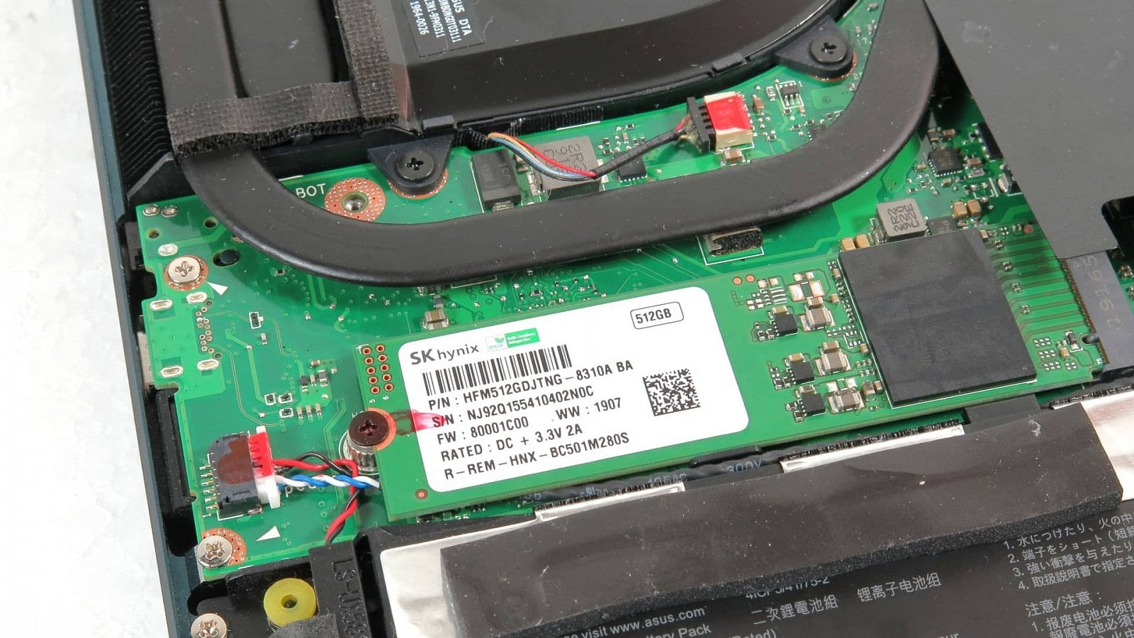 Asus ZenBook Pro Duo recenze17