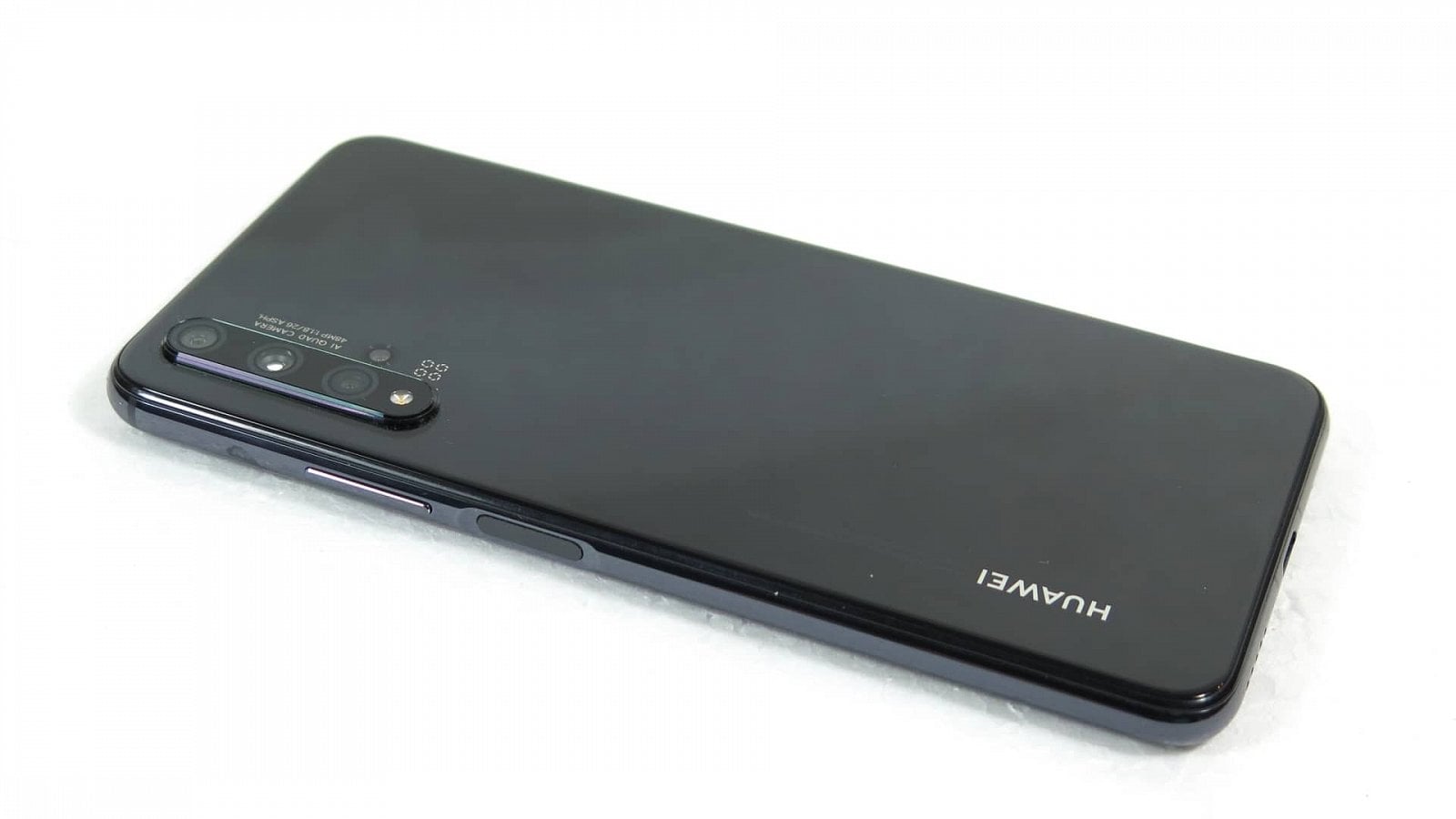 Huawei Nova 5T recenze3