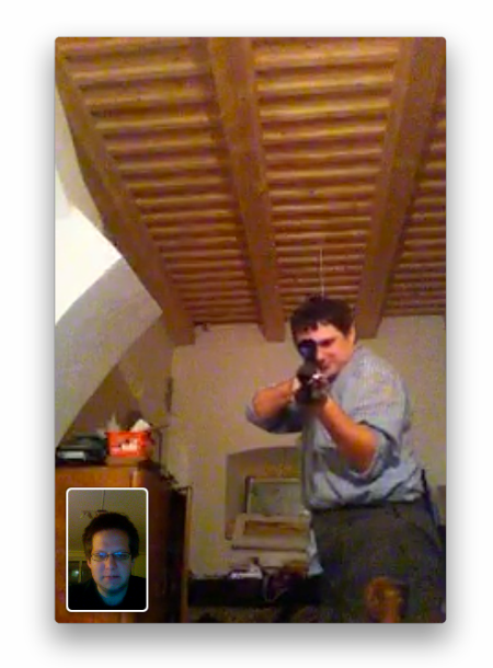 facetime - screenshot gun